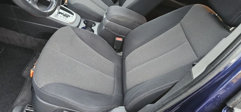 Hyundai Santa fe 2.7 Автомат 4х4 Германия Лизинг , снимка 8 - Автомобили и джипове - 52677095
