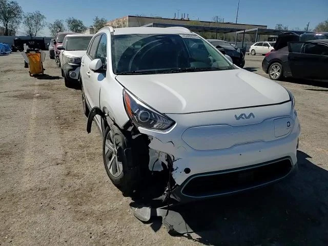Kia Niro EV S FWD, снимка 13 - Автомобили и джипове - 54324214