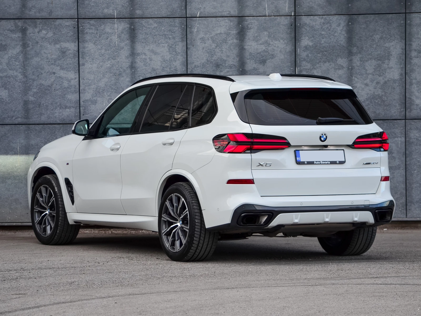 BMW X5 3.0D М SPORT PRO 7 МЕСТА - изображение 5