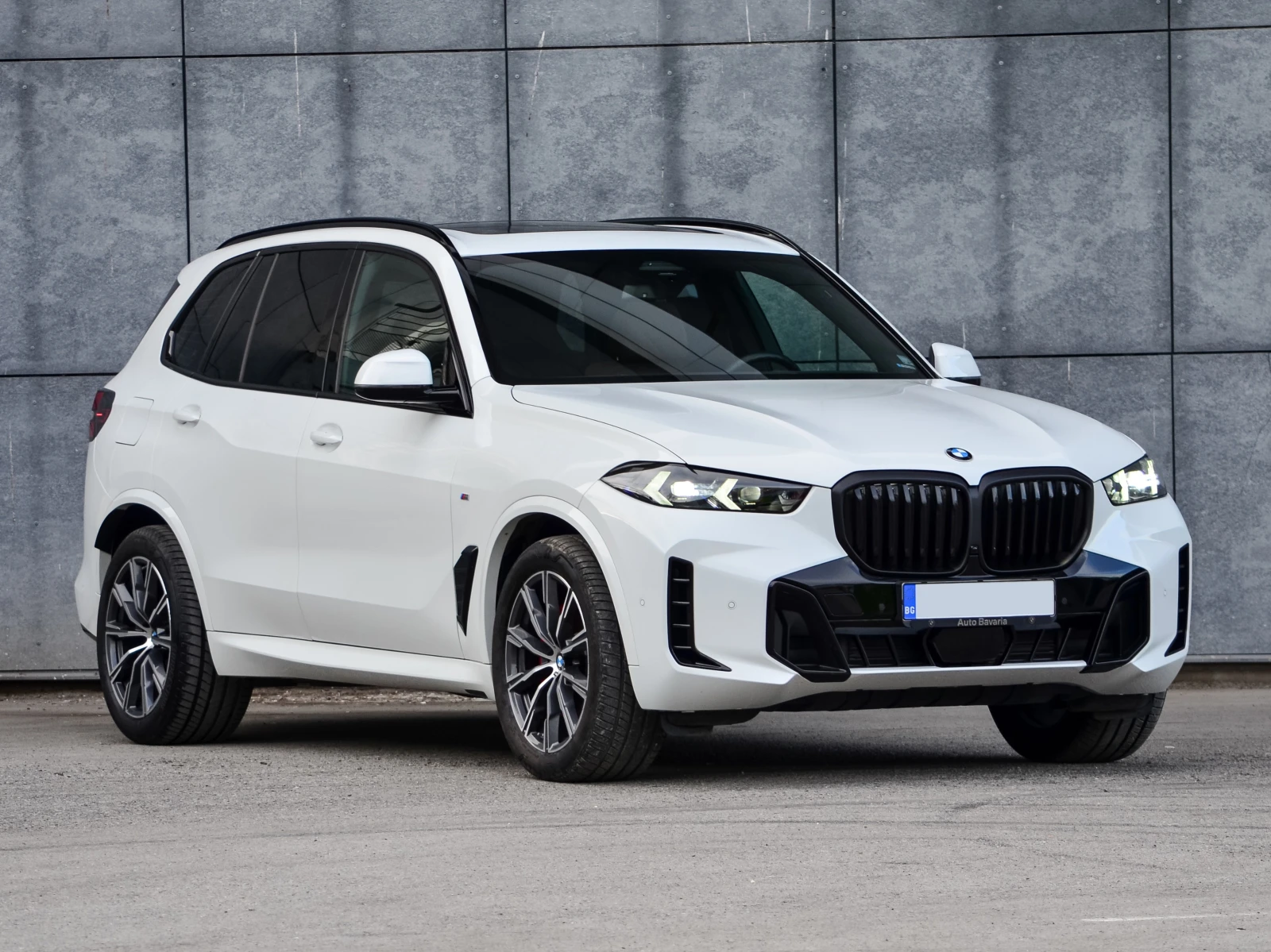 BMW X5 3.0D М SPORT PRO 7 МЕСТА - изображение 3