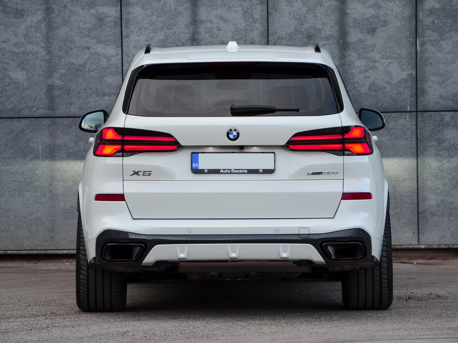 BMW X5 3.0D М SPORT PRO 7 МЕСТА - изображение 6