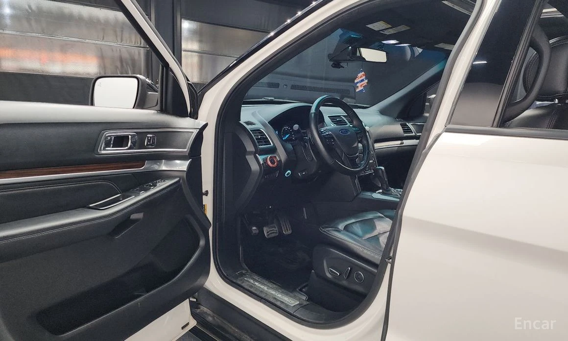 Ford Explorer  - изображение 10