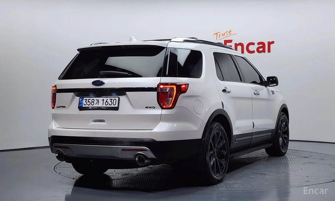 Ford Explorer  - изображение 2