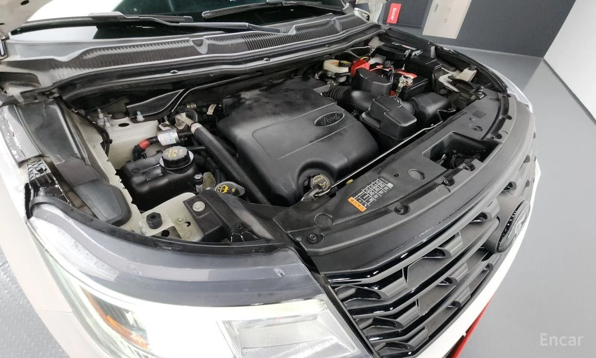 Ford Explorer  - изображение 6