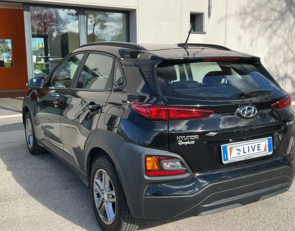 Hyundai Kona 1.6 CRDI Comfort 2WD, снимка 4 - Автомобили и джипове - 53889408