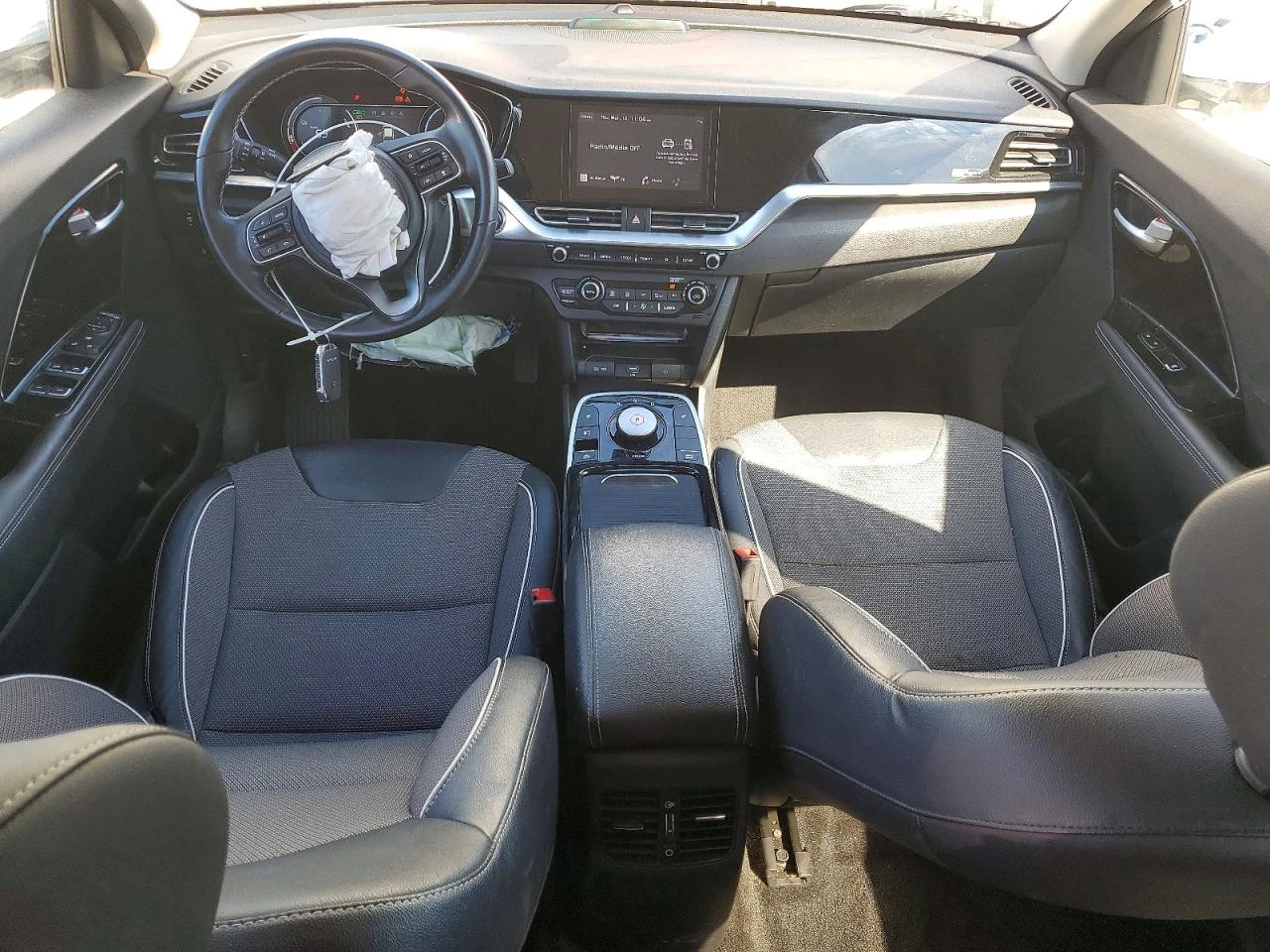 Kia Niro EV S FWD, снимка 8 - Автомобили и джипове - 54324214