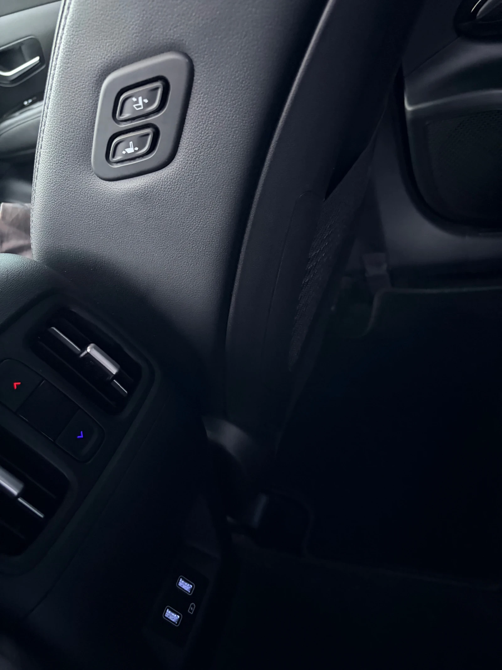 Hyundai Tucson Plug-in, снимка 11 - Автомобили и джипове - 54478768