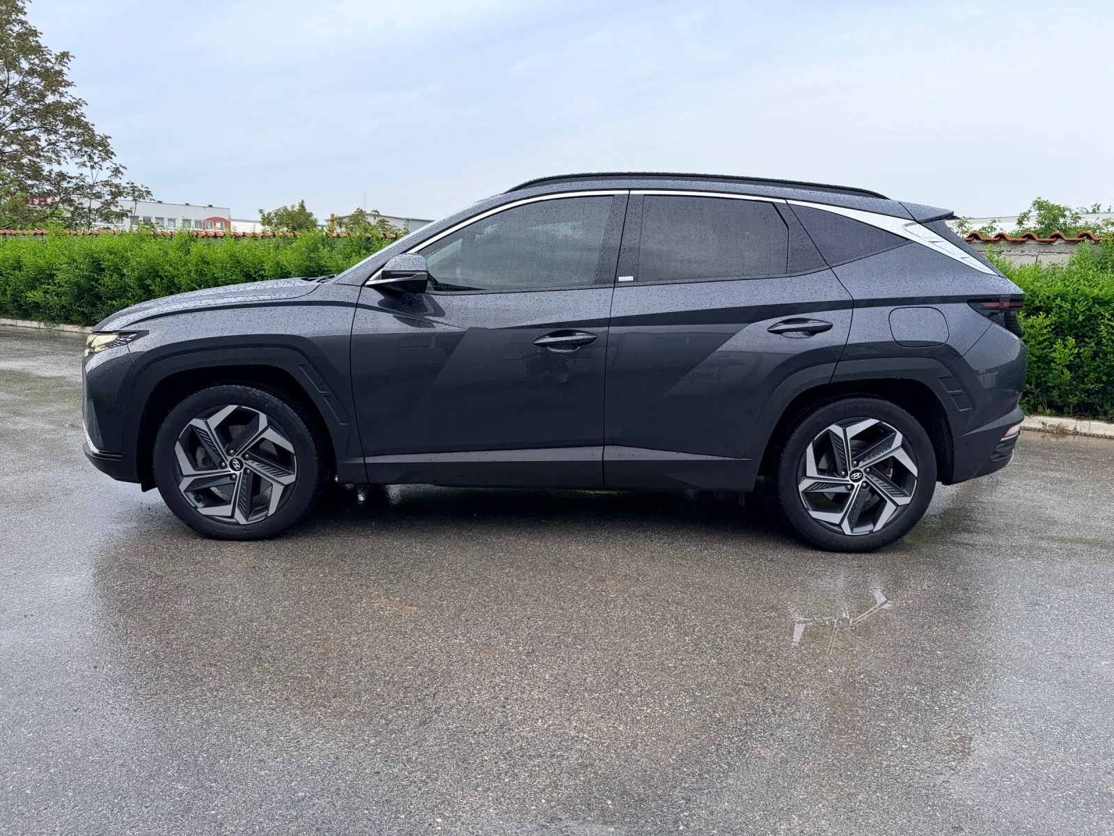 Hyundai Tucson Plug-in, снимка 2 - Автомобили и джипове - 54478768
