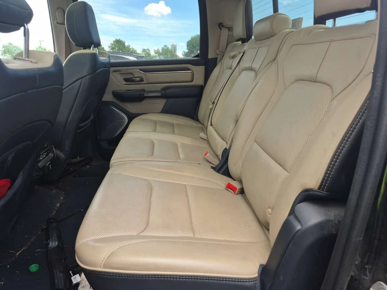 Dodge RAM 1500 LIMITED / CAMERA / Harman Kardon / АВТОКРЕДИТ , снимка 12 - Автомобили и джипове - 55046166