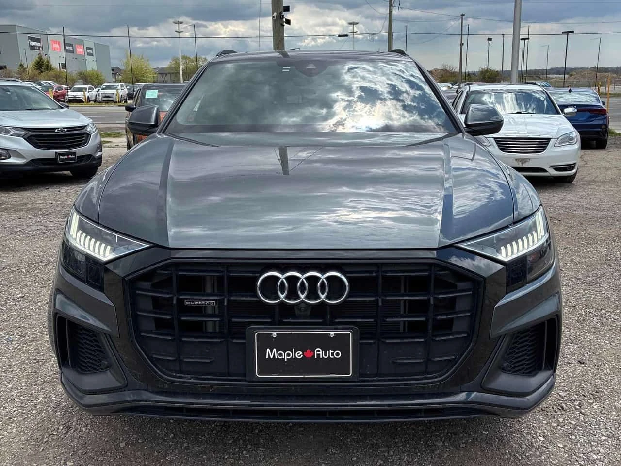 Audi Q8 * Progressiv 55 TFSI quattro * CARFAX * БЕЗ ПЪРВОН, снимка 6 - Автомобили и джипове - 55076462