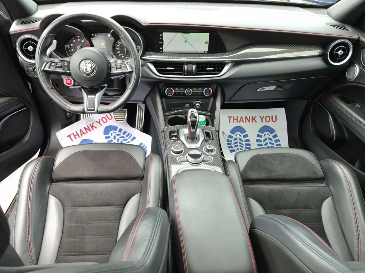 Alfa Romeo Stelvio * QUADRIFOGLIO* АВТОКРЕДИТ БЕЗ ПЪРВОНАЧАЛНА ВНОСКА, снимка 10 - Автомобили и джипове - 55441476