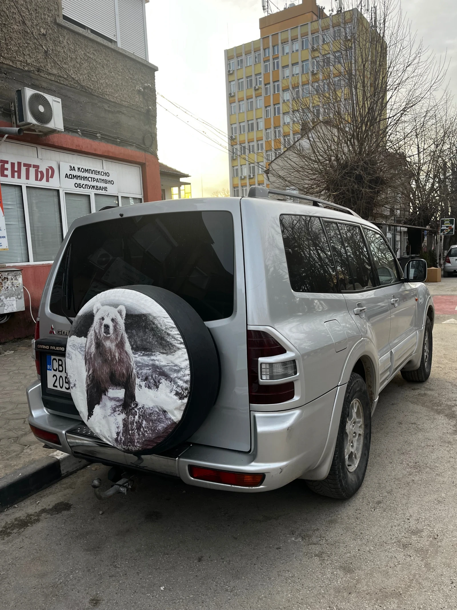 Mitsubishi Pajero 3.5 GDI, снимка 3 - Автомобили и джипове - 56086123