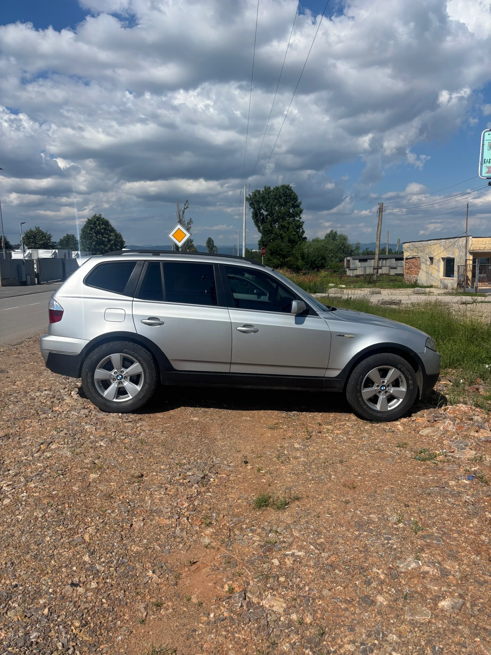 BMW X3, снимка 3 - Автомобили и джипове - 56611605