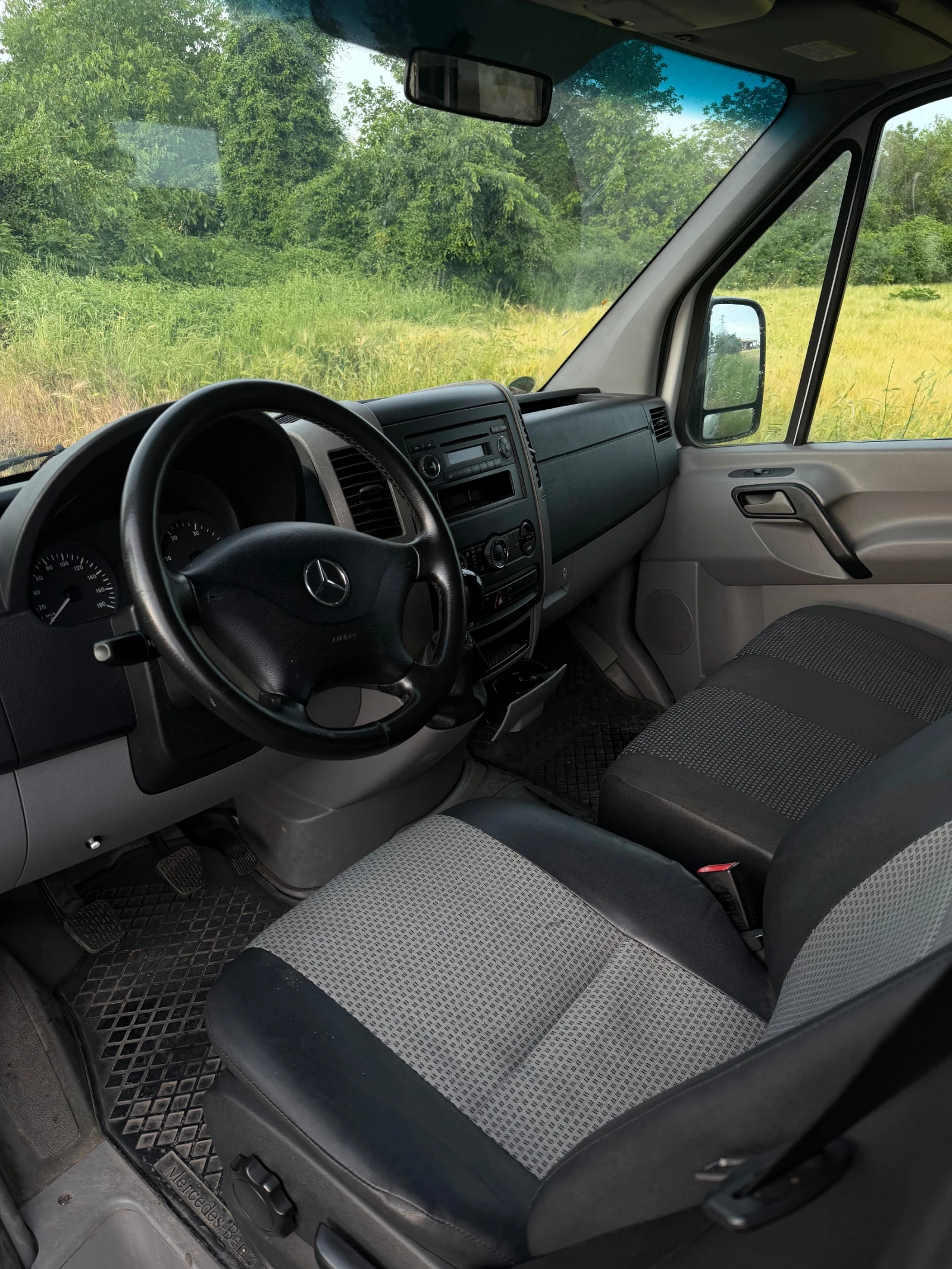 Mercedes-Benz Sprinter 311, снимка 4 - Бусове и автобуси - 51723589