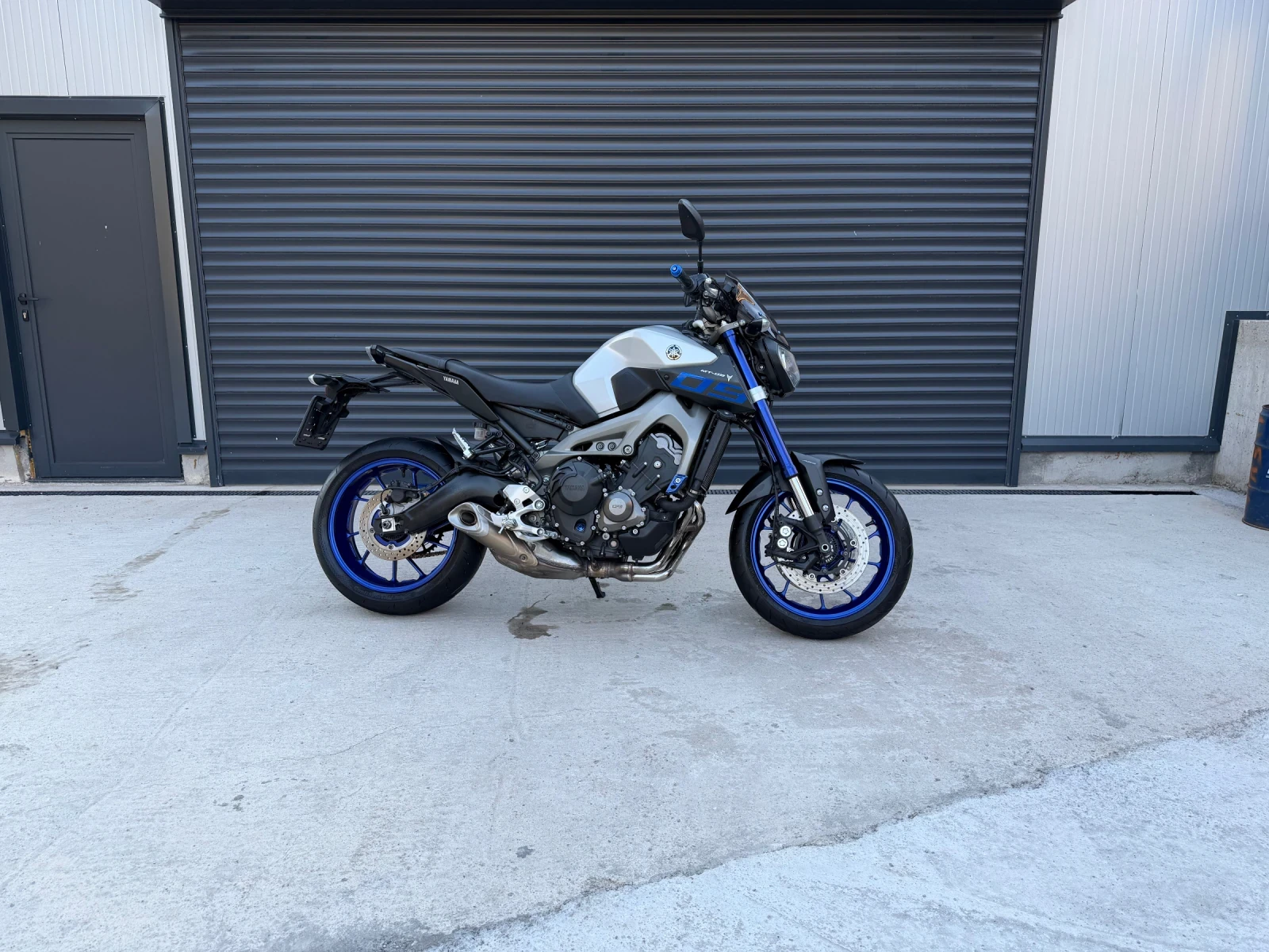 Yamaha Mt-09, снимка 16 - Мотоциклети и мототехника - 54917749