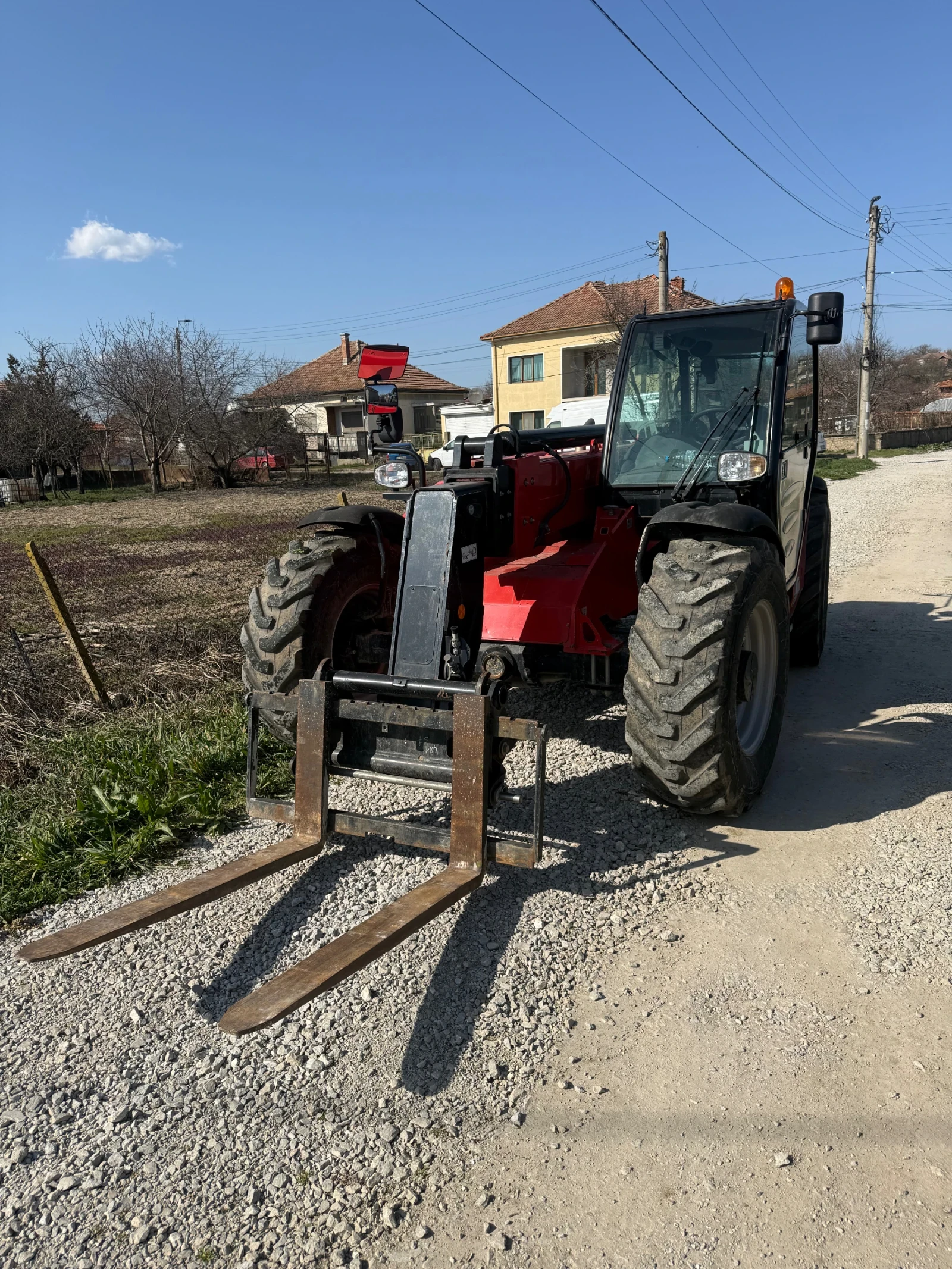 Телескопични товарачи Manitou Mt933, снимка 2 - Индустриална техника - 55568902