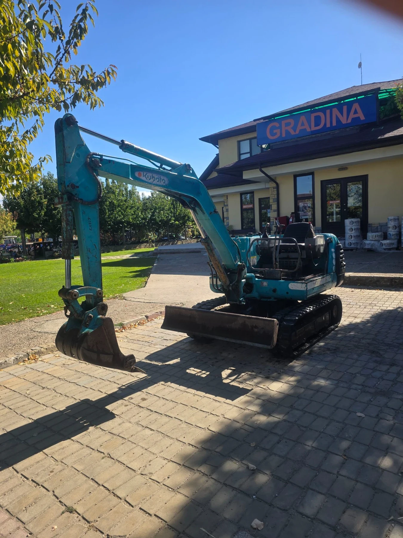 Багер Kubota КН 028, снимка 2 - Индустриална техника - 56326574