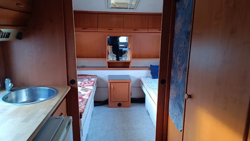 Каравана Hobby 720, снимка 12 - Каравани и кемпери - 53464177