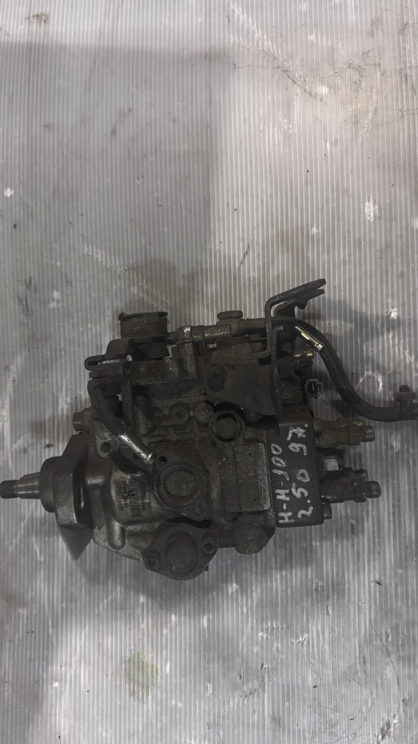     ()  Hyundai H100 1997 - 33101-42320 , 104745-4000 | Mobile.bg   1