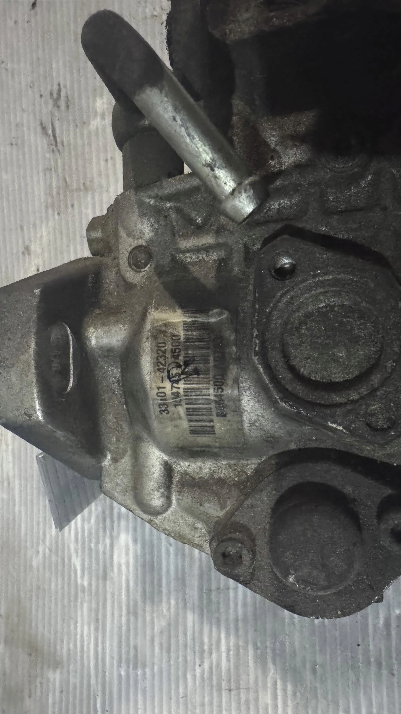     ()  Hyundai H100 1997 - 33101-42320 , 104745-4000 | Mobile.bg   2