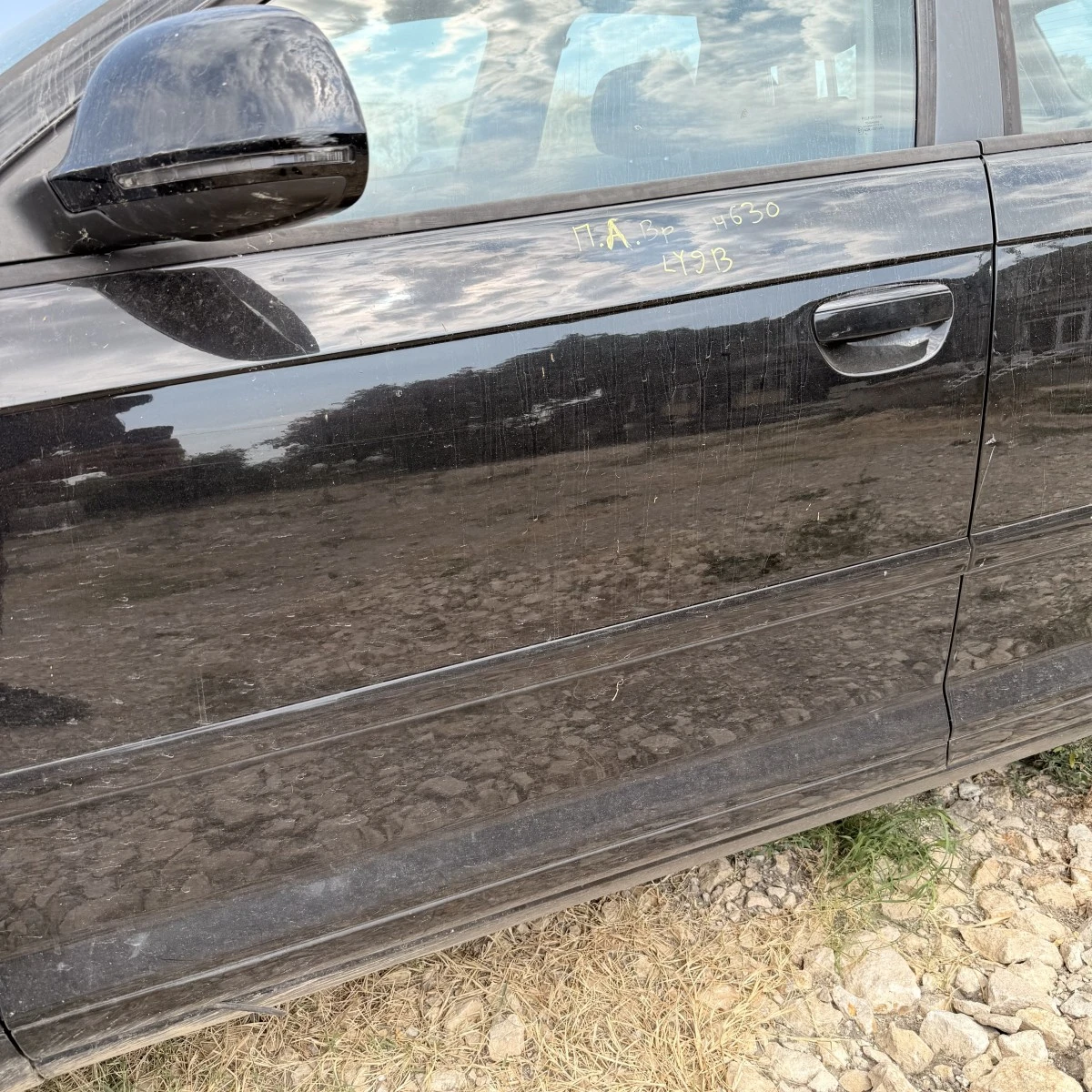 Предна лява врата Audi a3 8p Facelift 19 BLS Ръчна 8P4831051A LY9B ном630