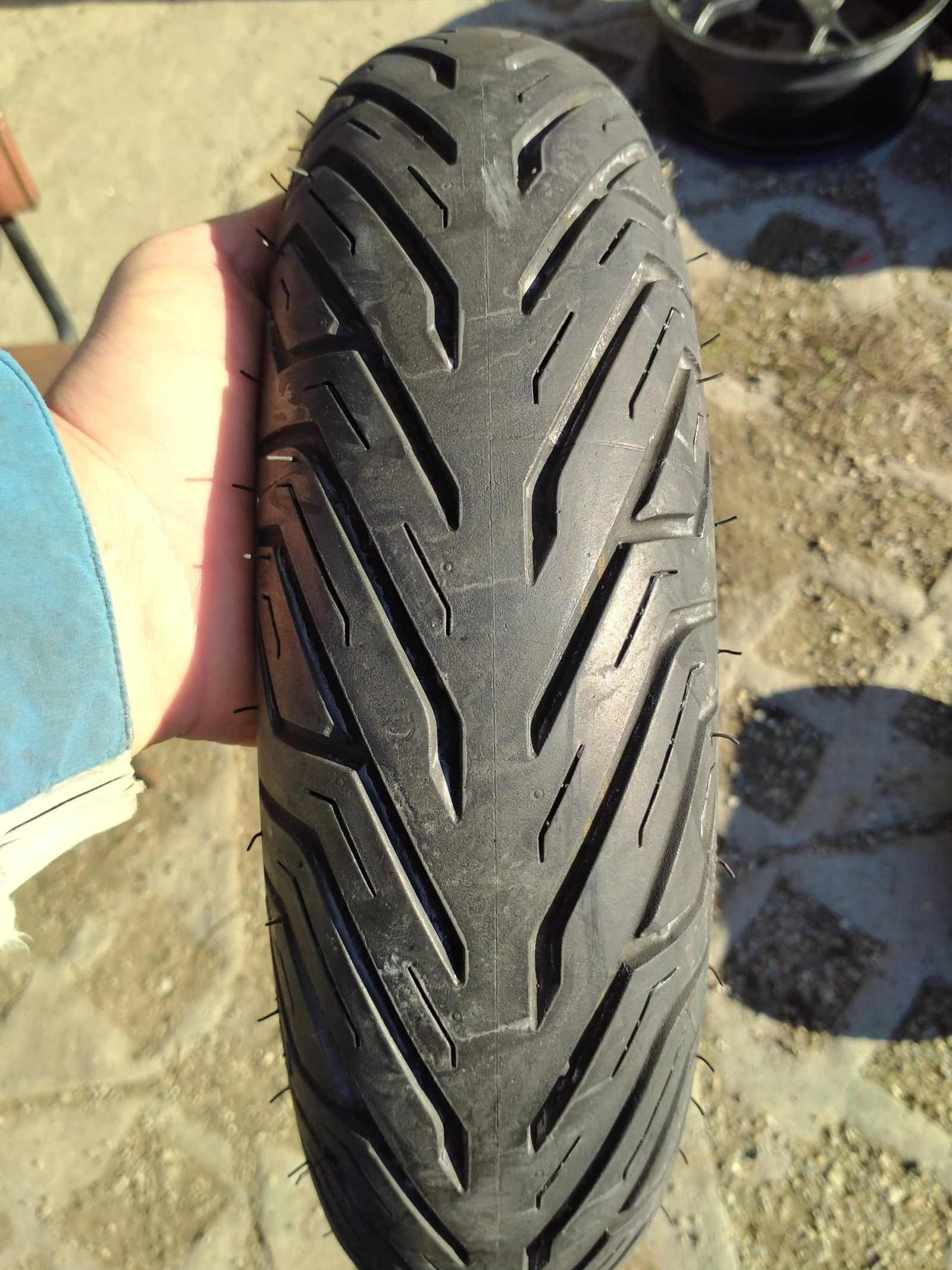 ���� 110/70 11 - | Mobile.bg � ����������� 1