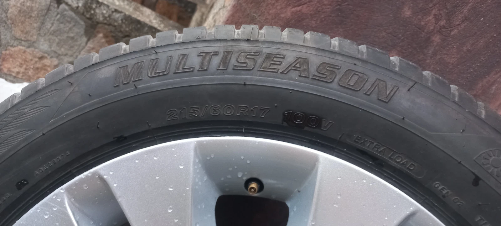 Гуми с джанти Bridgestone 215/60R17, снимка 14 - Гуми и джанти - 52670667