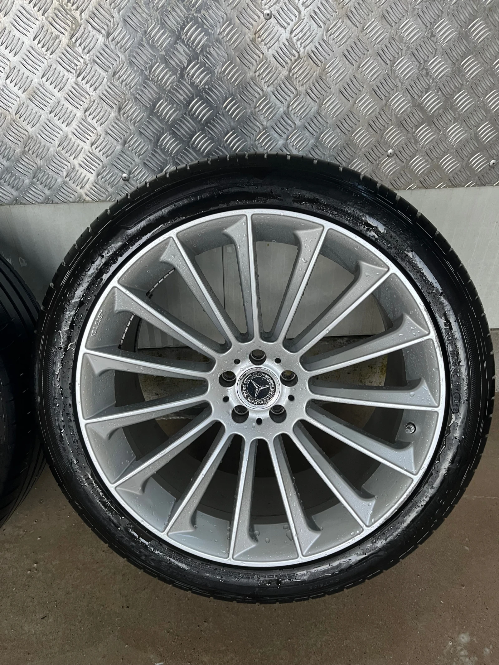 ���� � ������ 325/35R22 �� Mercedes-Benz GLE | Mobile.bg � ����������� 3