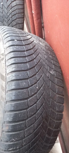 Гуми с джанти Bridgestone 205/55R16, снимка 14 - Гуми и джанти - 52670667