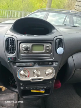 Toyota Yaris verso, снимка 7