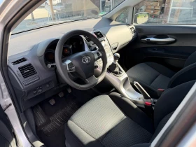 Toyota Auris 1.6, снимка 10