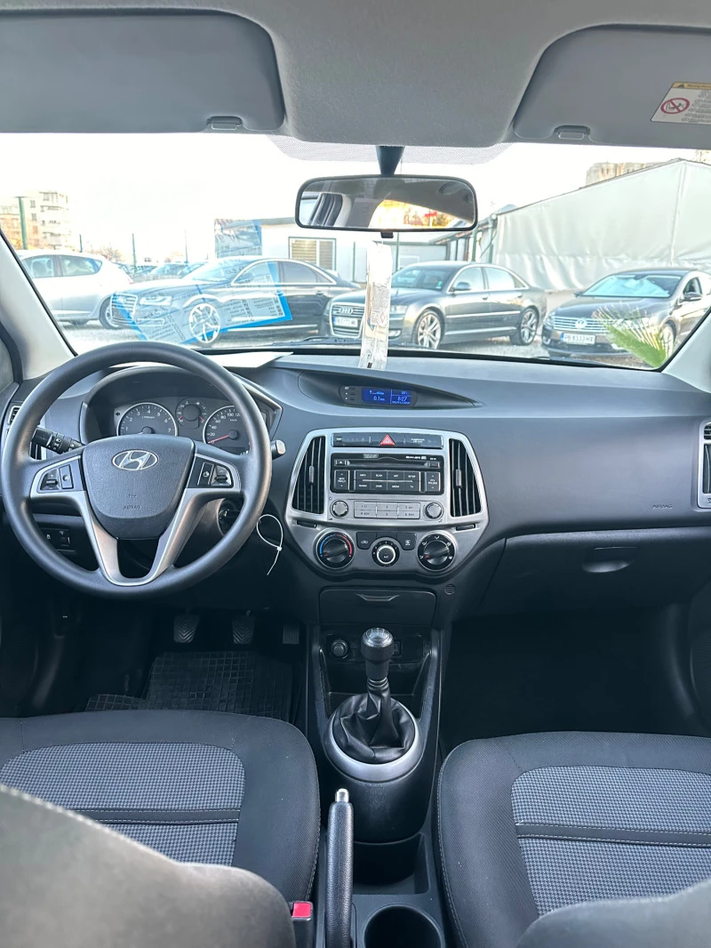 Hyundai I20 1.3, снимка 9 - Автомобили и джипове - 47423087