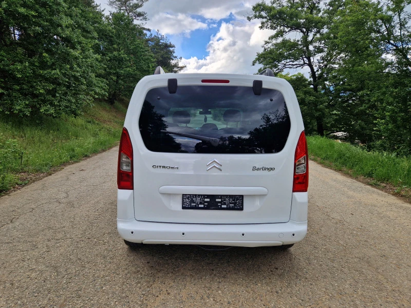 Citroen Berlingo 1.6HDI, снимка 4 - Автомобили и джипове - 47236912