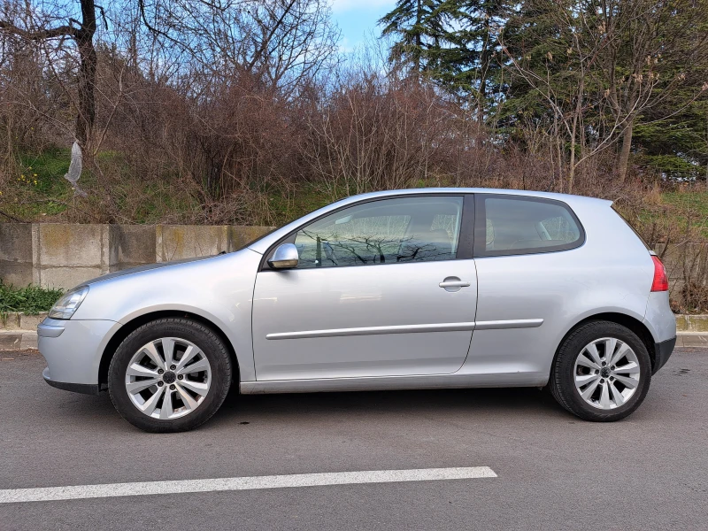 VW Golf 1.9 TDI, снимка 4 - Автомобили и джипове - 49449248