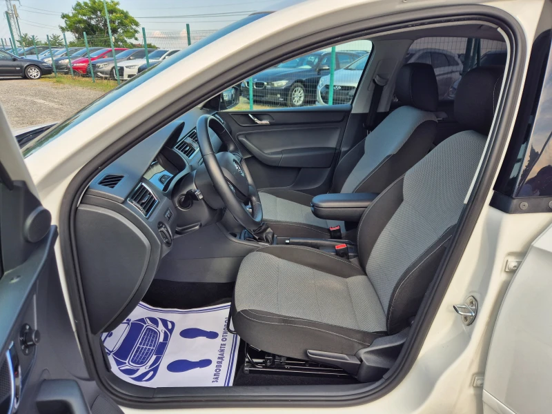 Skoda Rapid 1.6TDI 105к.с., снимка 13 - Автомобили и джипове - 50611581
