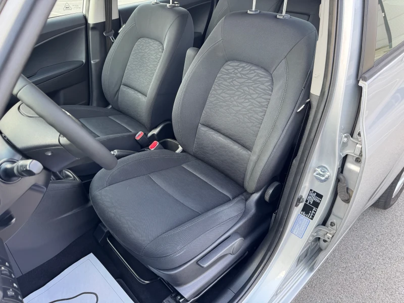 Hyundai Ix20 1.4 CRDI, снимка 13 - Автомобили и джипове - 51220041