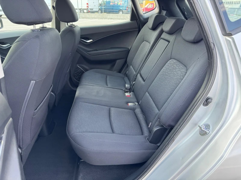 Hyundai Ix20 1.4 CRDI, снимка 14 - Автомобили и джипове - 51220041