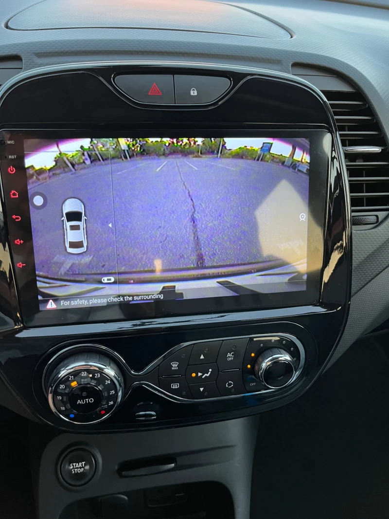 Renault Captur 1.2, снимка 9 - Автомобили и джипове - 51359394