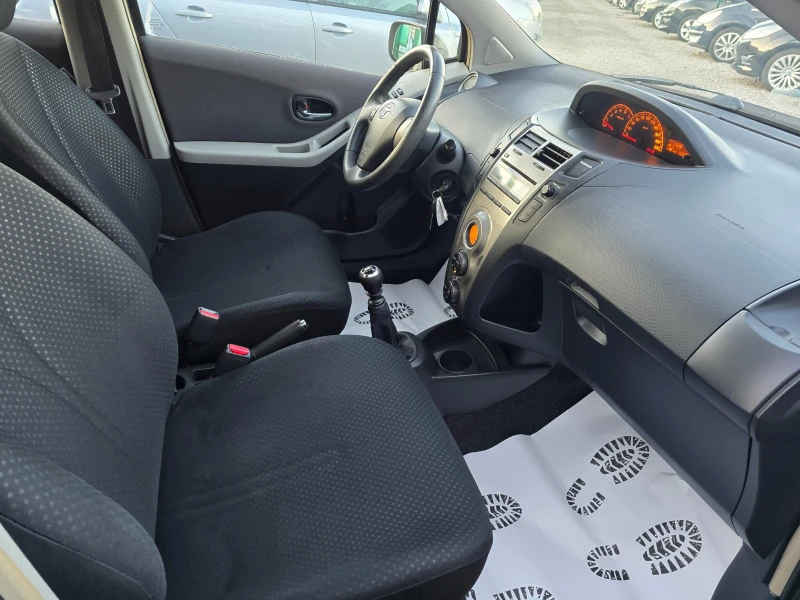 Toyota Yaris 1.4 D4D-Феислифт, 6скорости , снимка 8 - Автомобили и джипове - 52775828