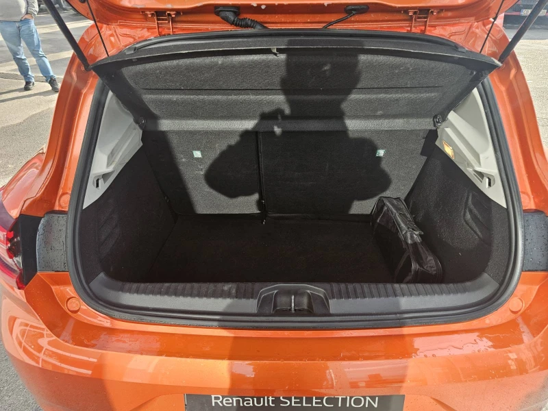 Renault Clio 1.0 TCe 90 Stop&Start EDC, снимка 13 - Автомобили и джипове - 53359134