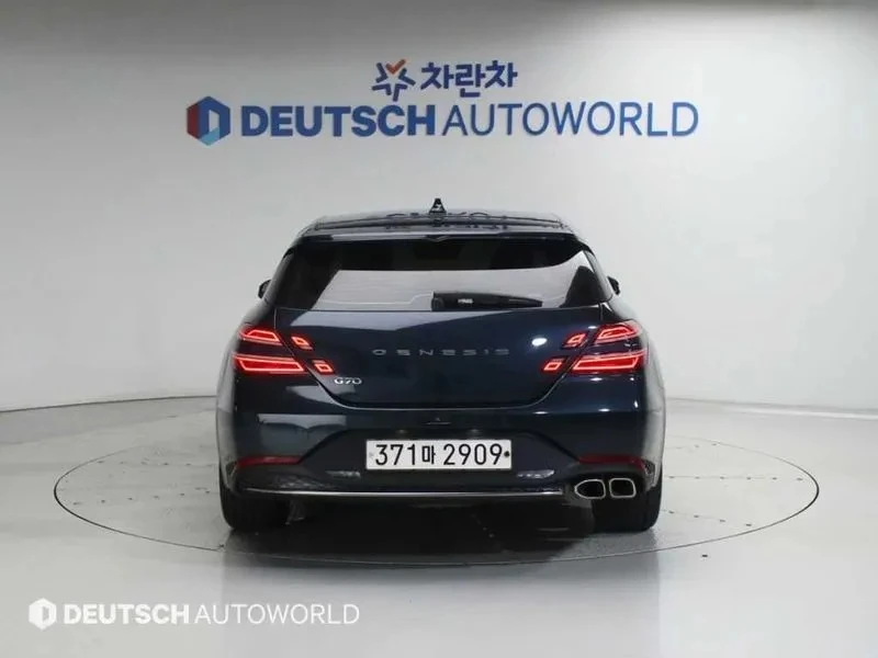 Genesis G70 2.0T Advanced, снимка 4 - Автомобили и джипове - 55038755