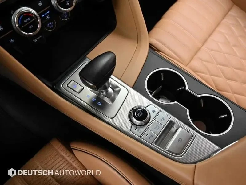 Genesis G70 2.0T Advanced, снимка 9 - Автомобили и джипове - 55038755