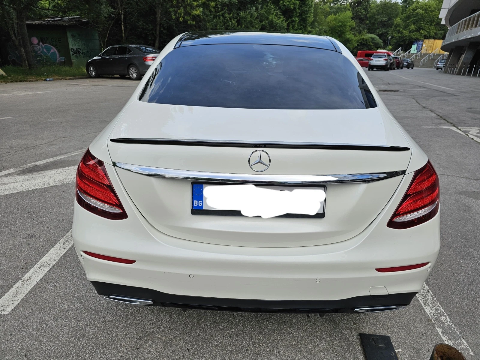 Mercedes-Benz E 350  - изображение 3