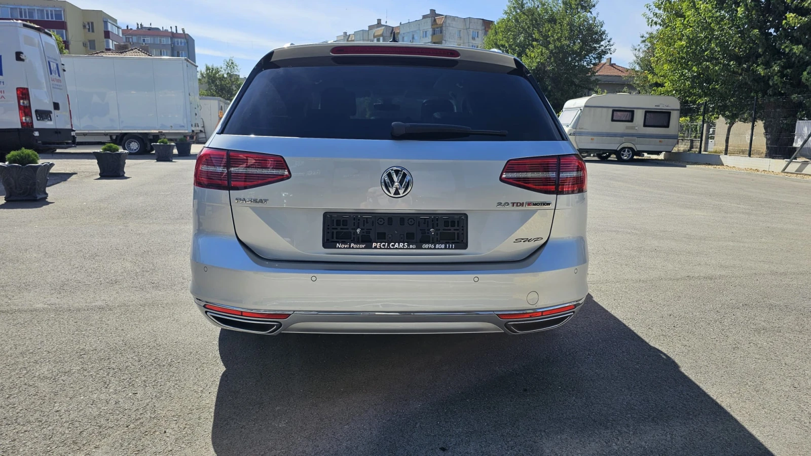 VW Passat 2.0TDI 240HP 4x4 7SP CH-ДИСТРОНИК-ТОП СЪСТ.-ЛИЗИНГ - изображение 5