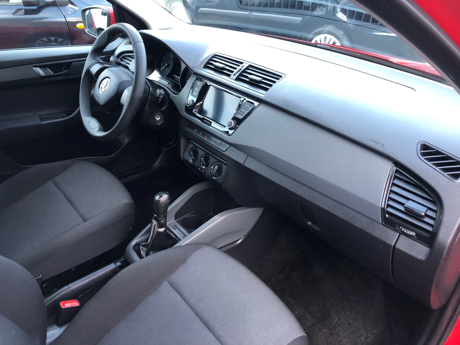 Skoda Fabia 1.0 | Mobile.bg — изображение 15