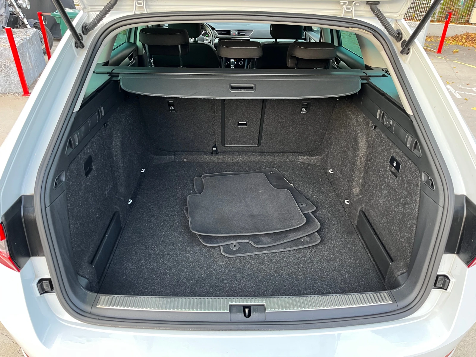 Skoda Superb 2.0TDI 190kc 4x4 Facelift   1 !! | Mobile.bg   15