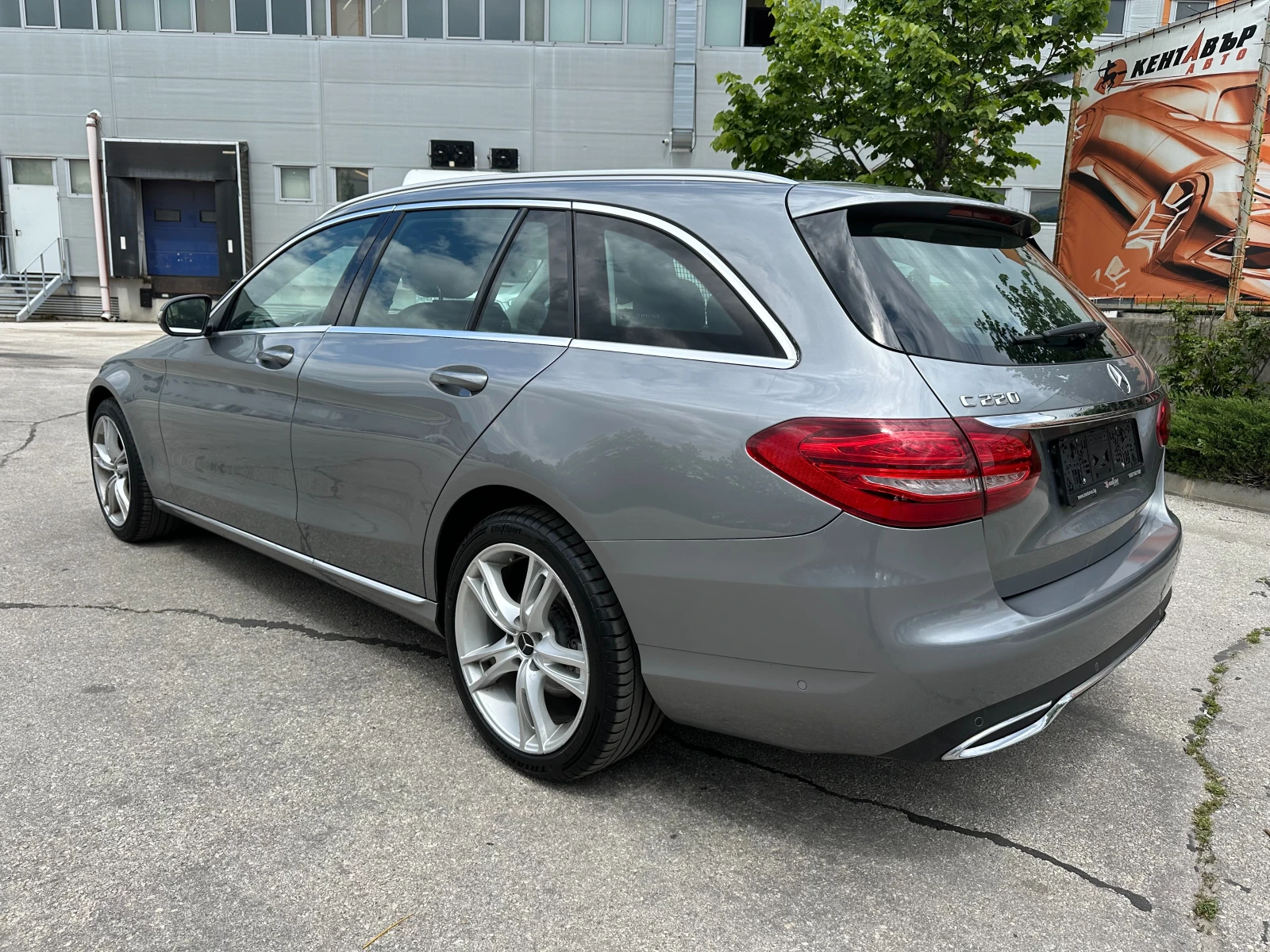 Mercedes-Benz C 220 CDI Bluetec 170к.с. Автоматик - изображение 3