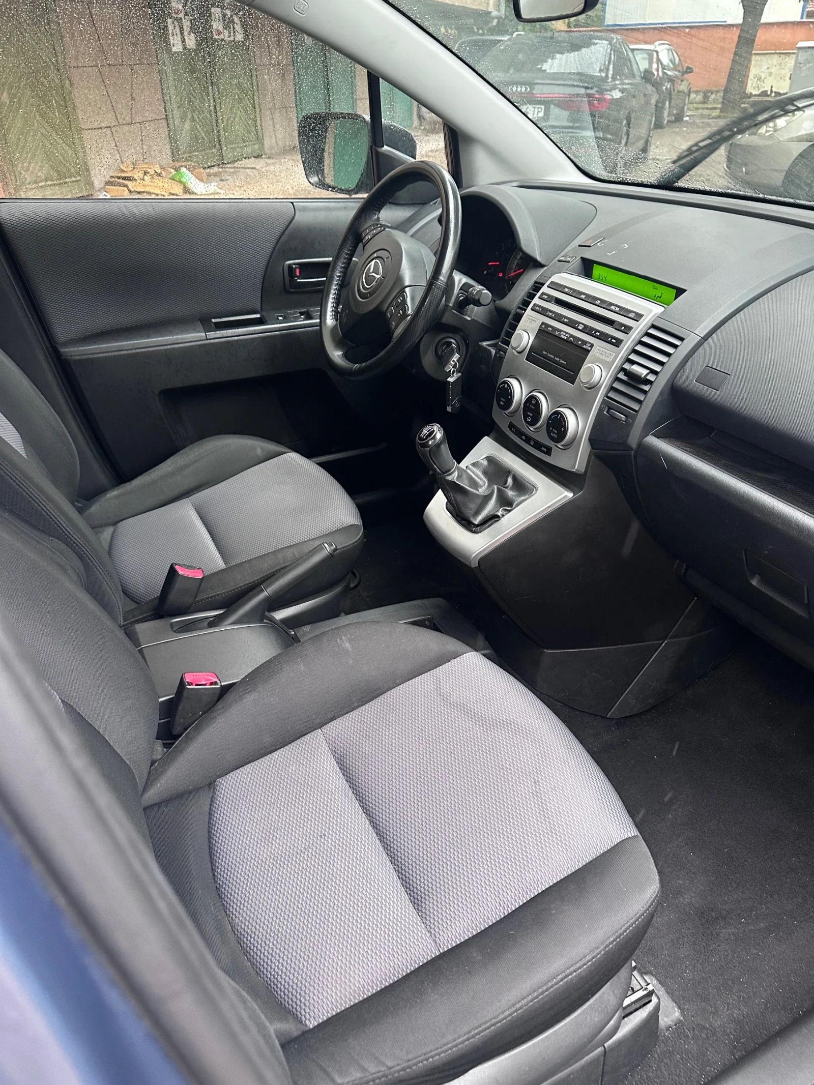 Mazda 5  - изображение 5