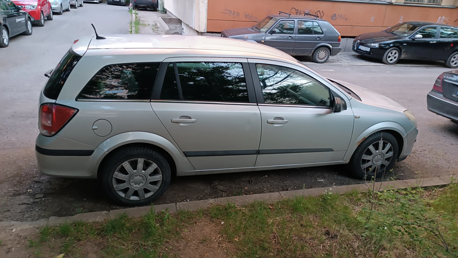 Opel Astra 1.9 - изображение 2