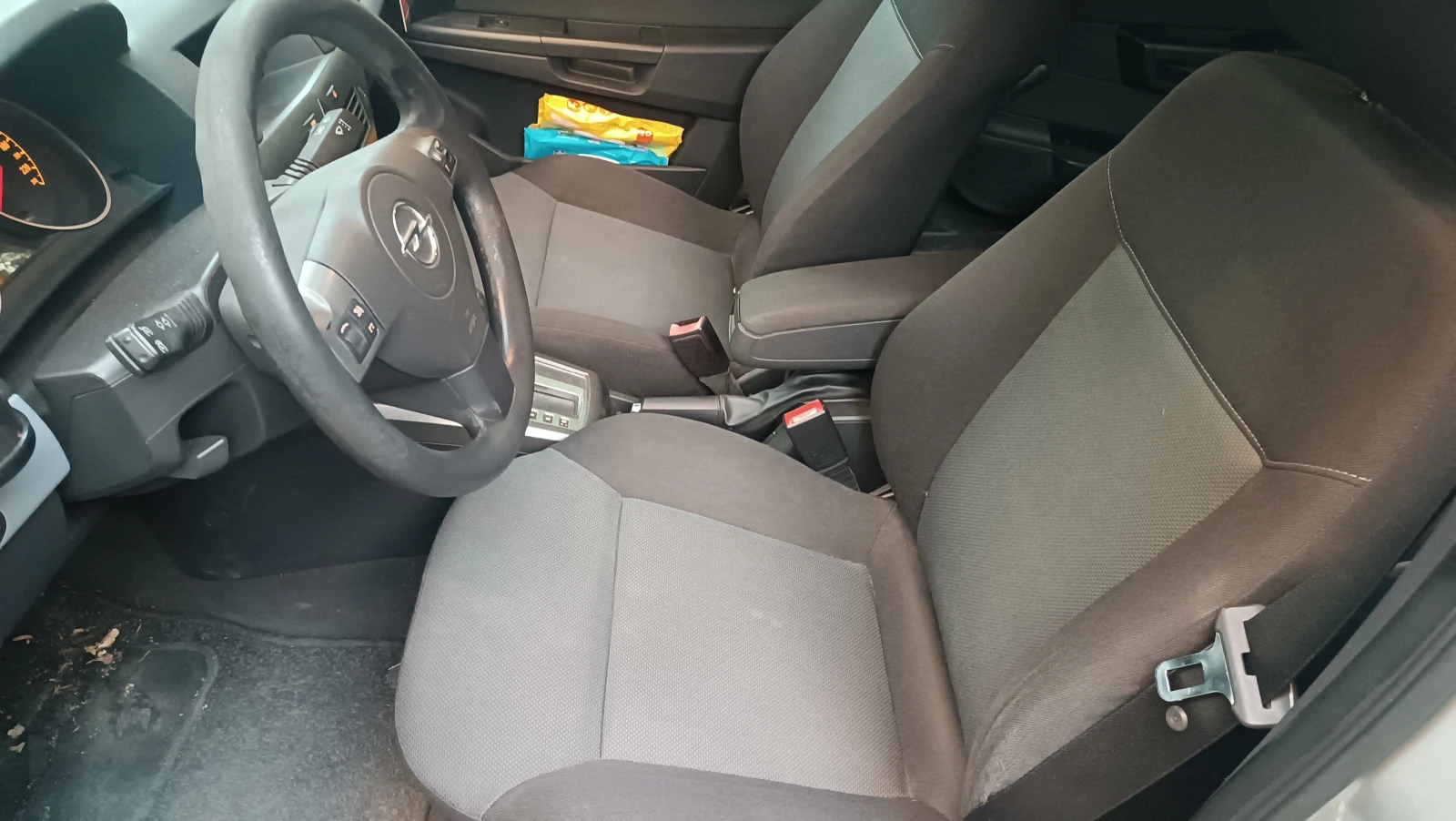 Opel Astra 1.9 - изображение 9